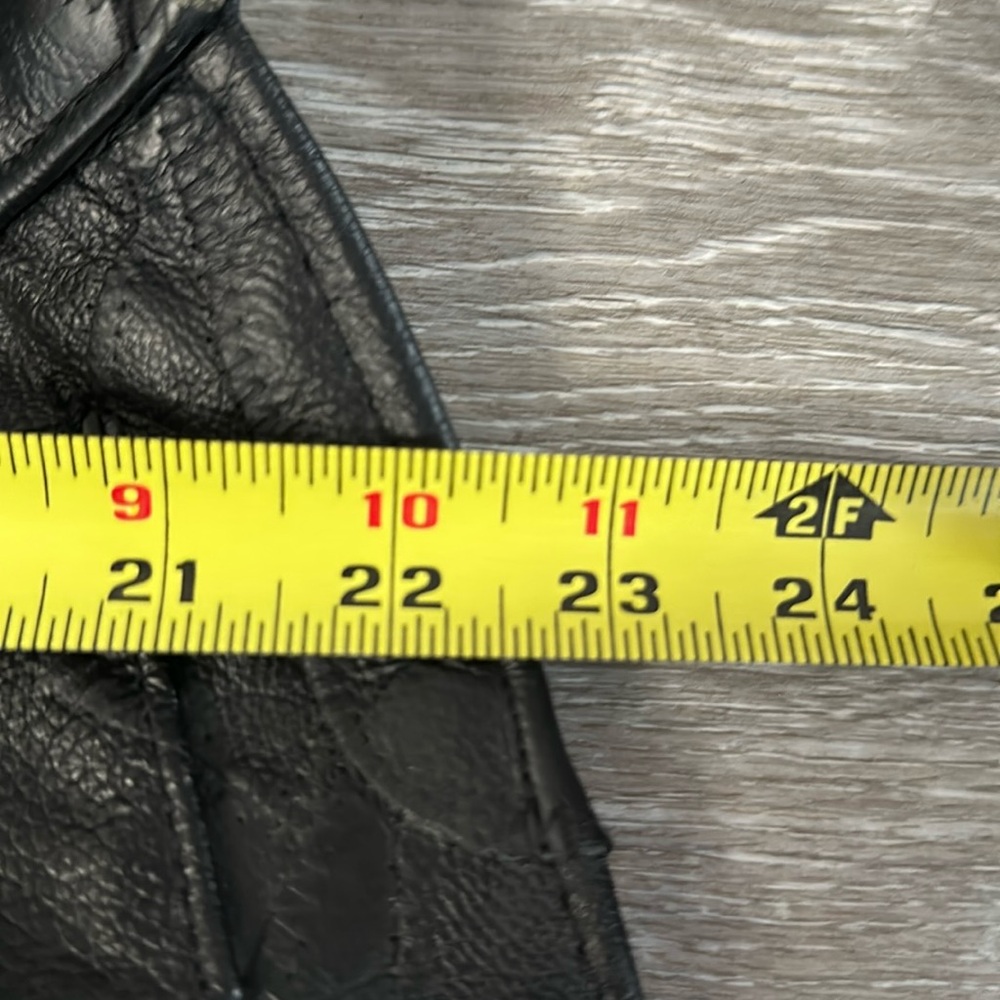 Men’s Diamond Plate Black Leather Motorcycle Chaps, Size Extra Large. - Picture 13 of 16